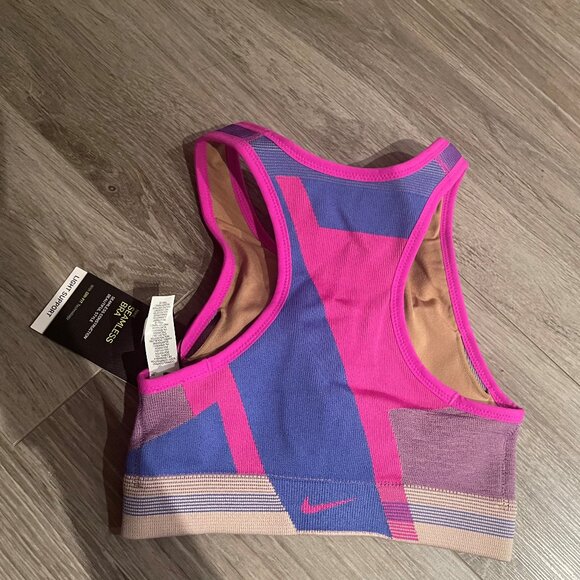 NIKE Icon Clash Seamless Sports Bra - Picture 2 of 3